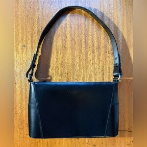 Kenneth Cole Reaction Black Leather Hard Shell Purse